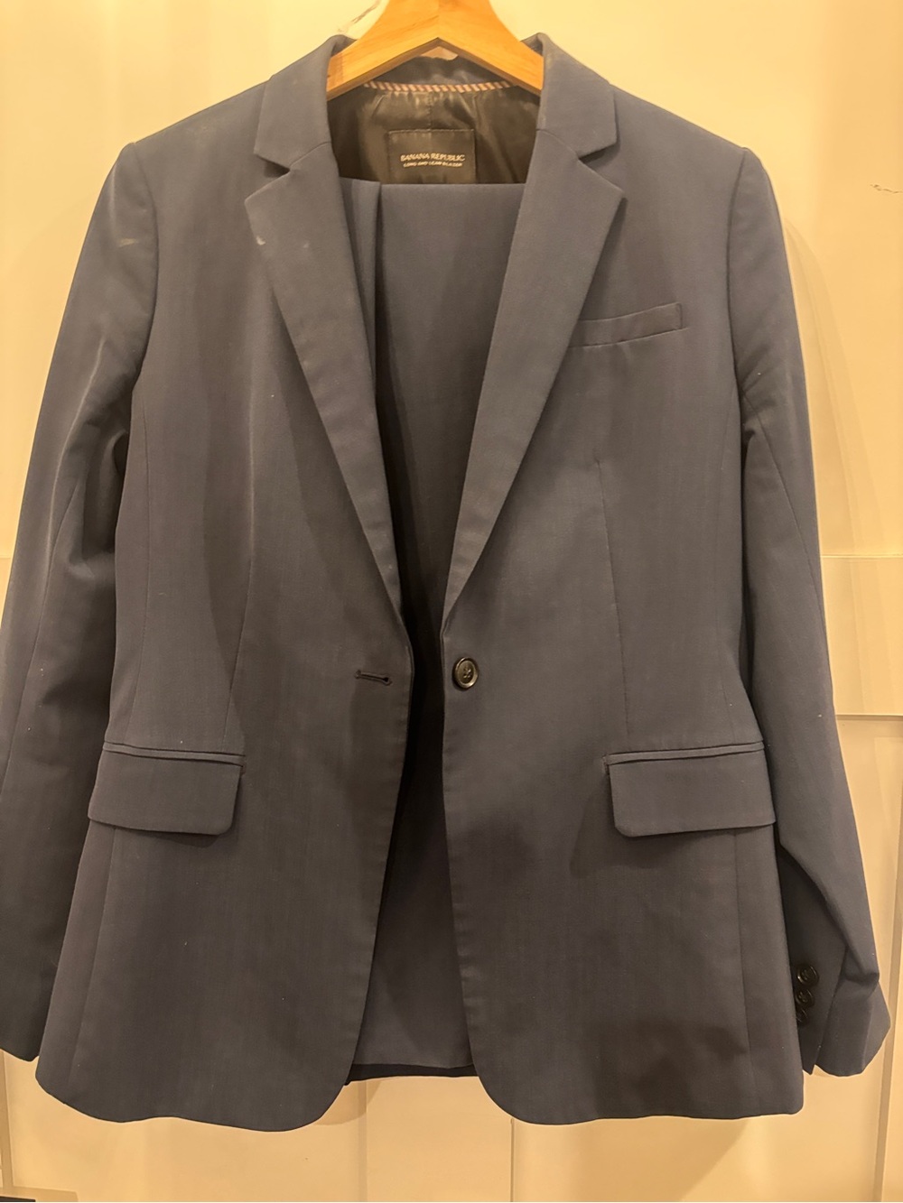Banana Republic Women's Blue Single-Button Blazer size 8 pants size 10 navy